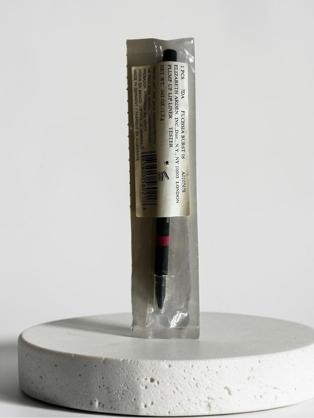 Elizabeth Arden Plump Up Lip Liner | 06 Fuchsia Burst